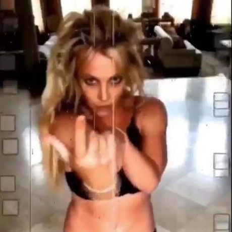 Britney Spears Dance Video Leaves Fans Concerned Amid Legal Mirror
