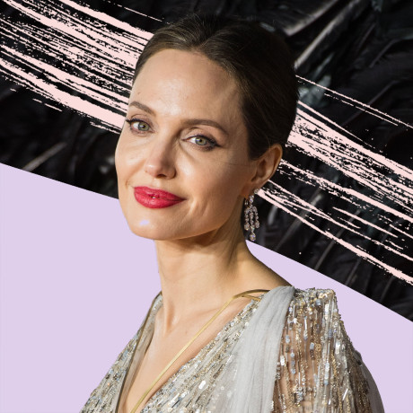 Angelina Jolie Lookalike This Might Be The Best Celebrity Doppelganger Glamour